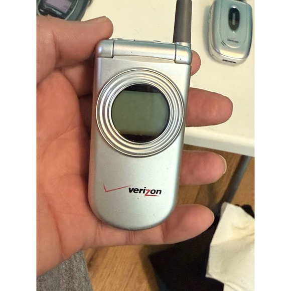 Lot Of 6 Vintage‎ Cell Phones (Verizon) Untested - Picture 8 of 14